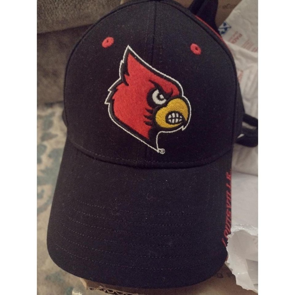 NCAA Louisville Cardinals new old stock hats new with tags